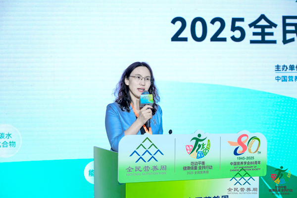 韩老师主持.jpg 韩老师主持.jpg